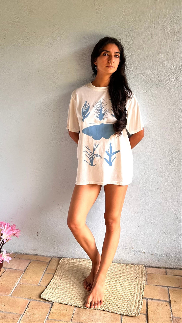 T-shirt Jardín Polilla Azul