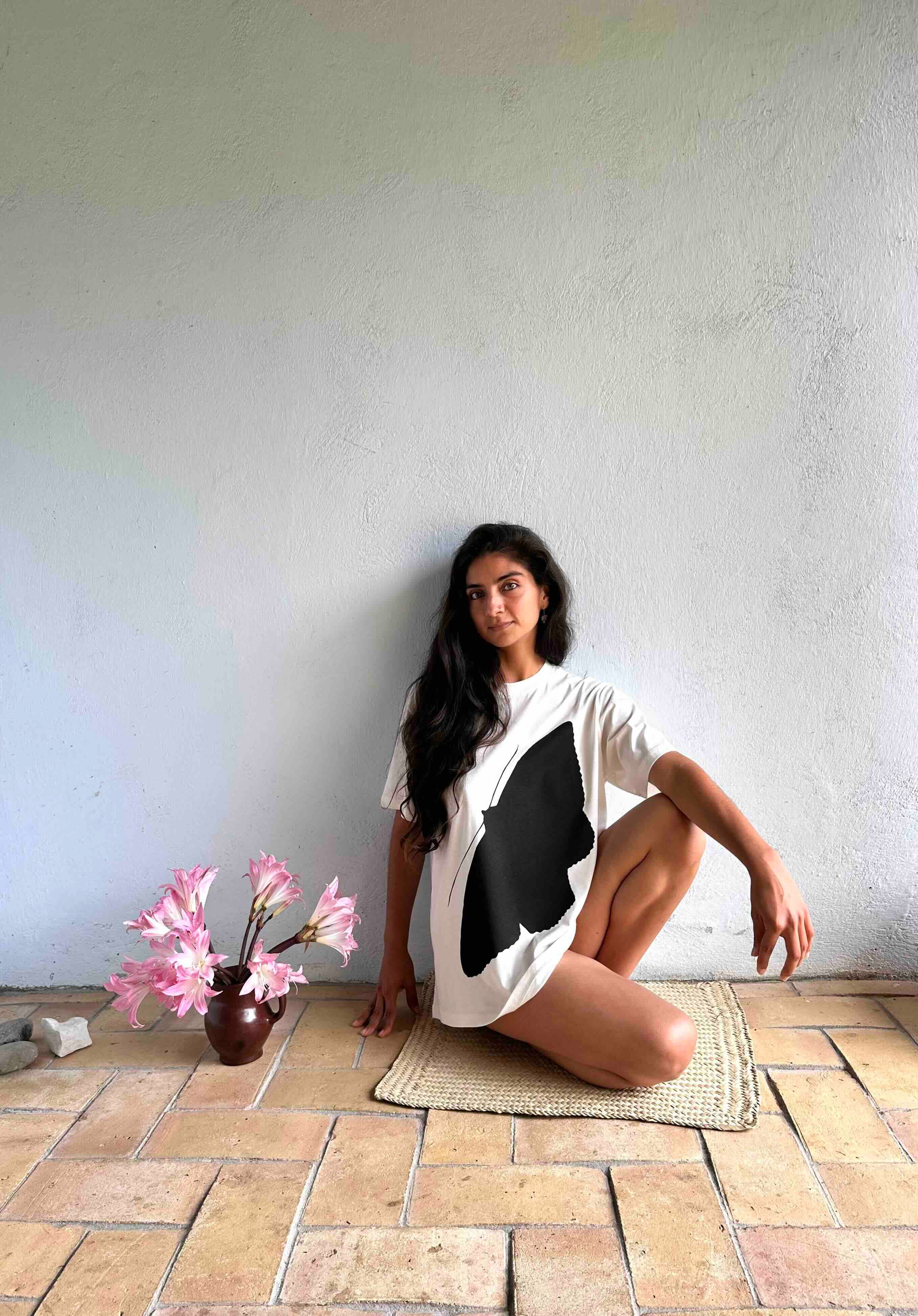 T-shirt Polilla Negra